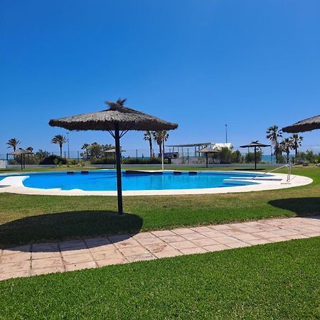 Apartamento Bajo Acuario Chiclana de la Frontera Ngoại thất bức ảnh