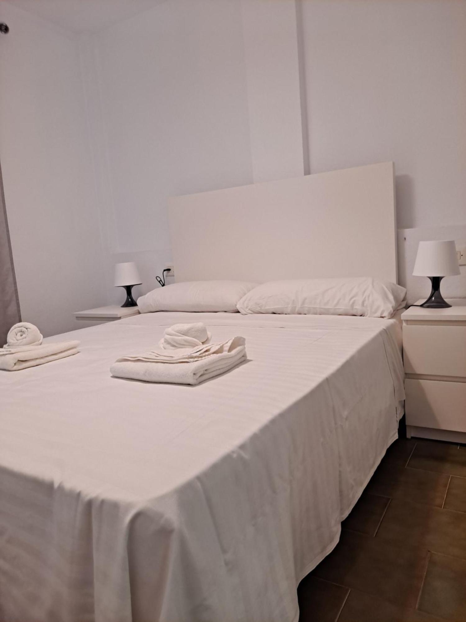 Apartamento Bajo Acuario Chiclana de la Frontera Ngoại thất bức ảnh